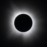 Posts Misrepresent Views of Eclipse With Composite Images
