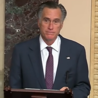 Romney Not Switching Parties, Contrary to Online Claim
