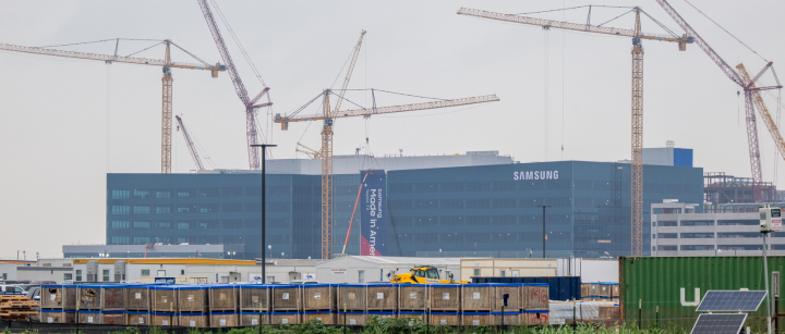 factcheck.org - Eugene Kiely - Manufacturing Construction Spending Declines Under Trump