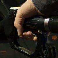 Biden Stretches Industry Support for Fuel Standards